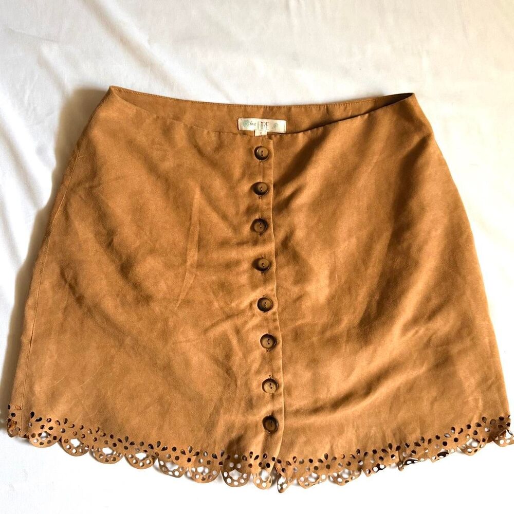 love, fire brown button scalloped laser cut skirt size small
